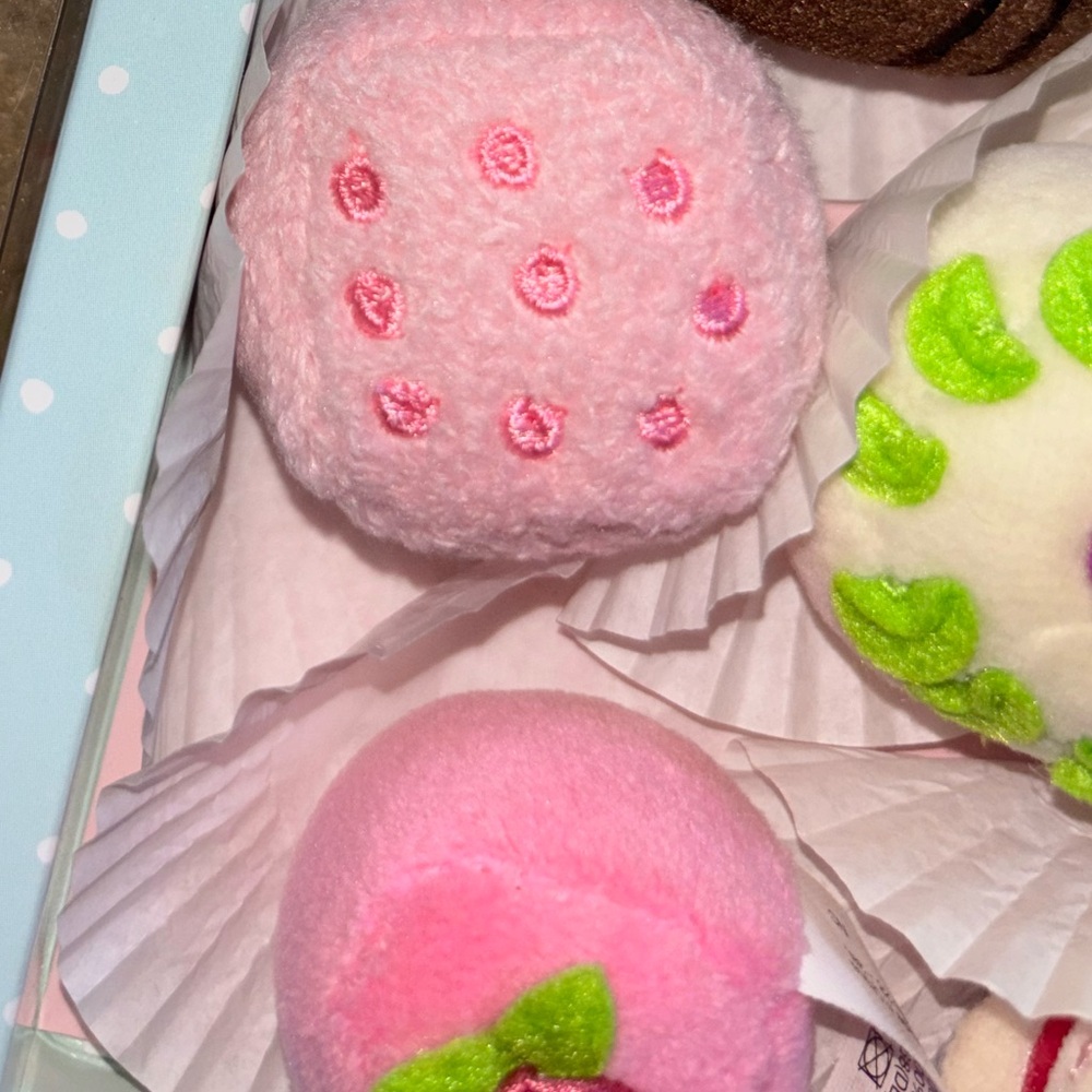 HABA Petit Fours Set - Picture 2 of 3